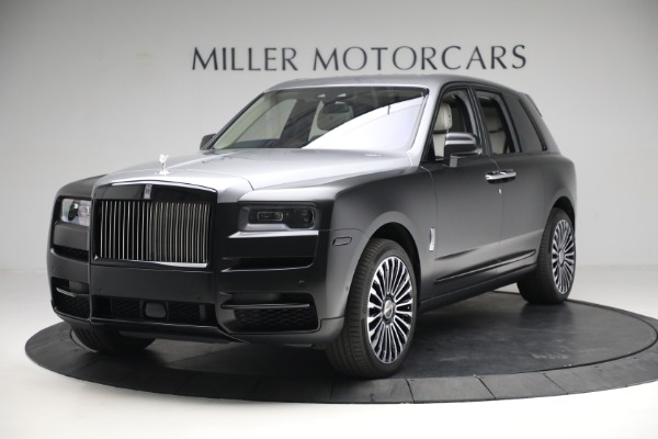 Used 2019 Rolls-Royce Cullinan for sale $329,900 at Aston Martin of Greenwich in Greenwich CT 06830 1