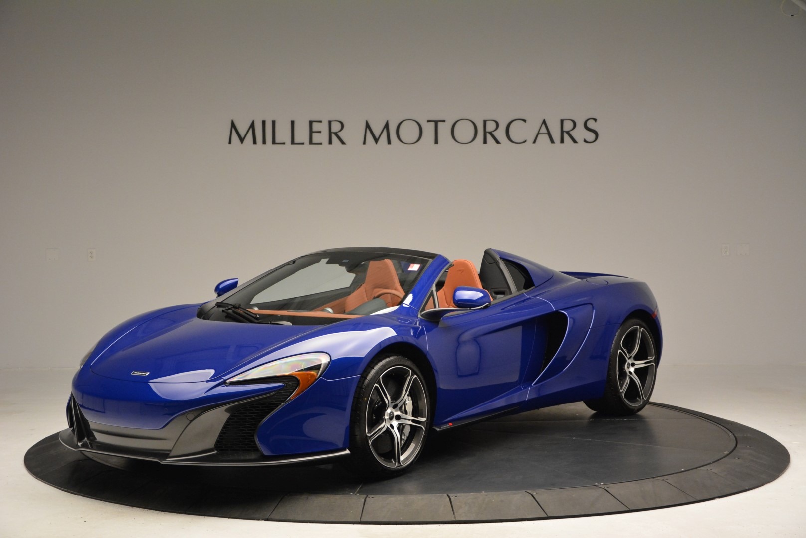 Used 2015 McLaren 650S Spider Convertible for sale Sold at Aston Martin of Greenwich in Greenwich CT 06830 1