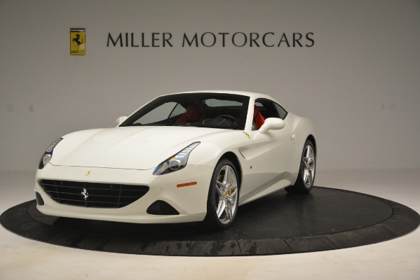 Used 2016 Ferrari California T for sale Sold at Aston Martin of Greenwich in Greenwich CT 06830 13