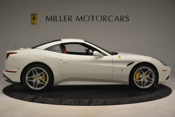 Used 2016 Ferrari California T for sale Sold at Aston Martin of Greenwich in Greenwich CT 06830 17