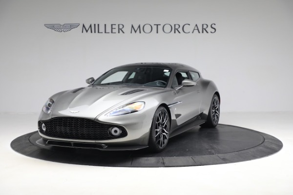 Used 2019 Aston Martin Vanquish Zagato Shooting Brake for sale $699,900 at Aston Martin of Greenwich in Greenwich CT 06830 12