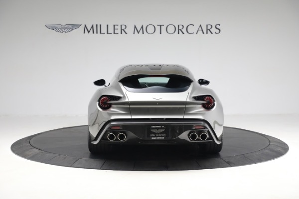 Used 2019 Aston Martin Vanquish Zagato Shooting Brake for sale $699,900 at Aston Martin of Greenwich in Greenwich CT 06830 5