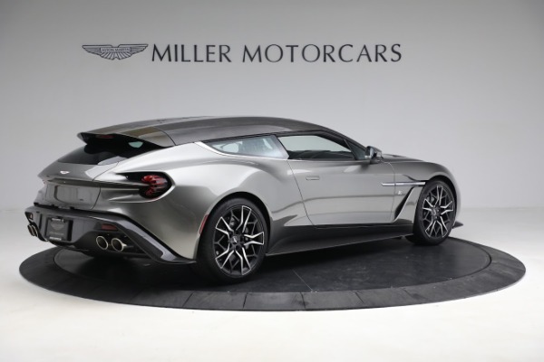 Used 2019 Aston Martin Vanquish Zagato Shooting Brake for sale $699,900 at Aston Martin of Greenwich in Greenwich CT 06830 7