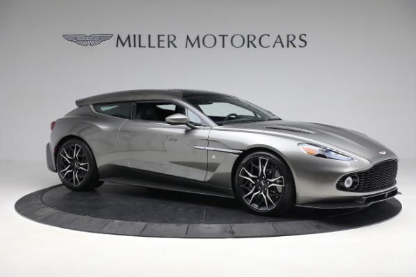 Used 2019 Aston Martin Vanquish Zagato Shooting Brake for sale $699,900 at Aston Martin of Greenwich in Greenwich CT 06830 9