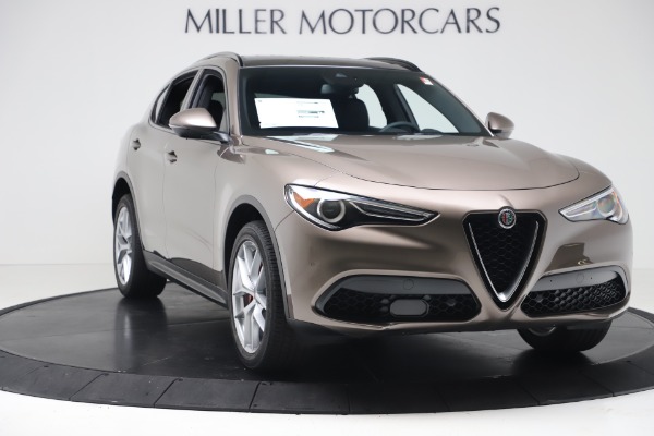 New 2019 Alfa Romeo Stelvio Ti Sport Q4 for sale Sold at Aston Martin of Greenwich in Greenwich CT 06830 11