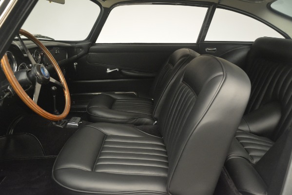 Used 1961 Aston Martin DB4 Series IV Coupe for sale Sold at Aston Martin of Greenwich in Greenwich CT 06830 20