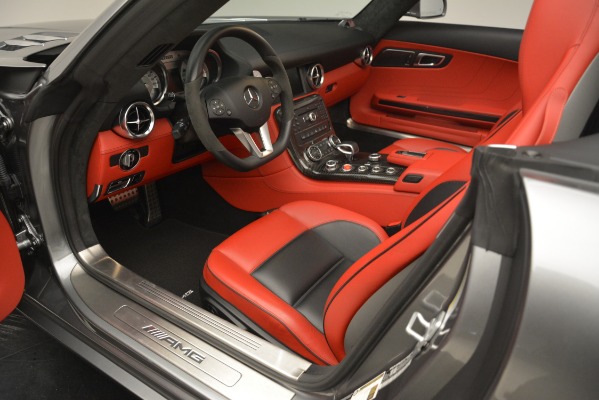 Used 2012 Mercedes-Benz SLS AMG Roadster for sale Sold at Aston Martin of Greenwich in Greenwich CT 06830 20