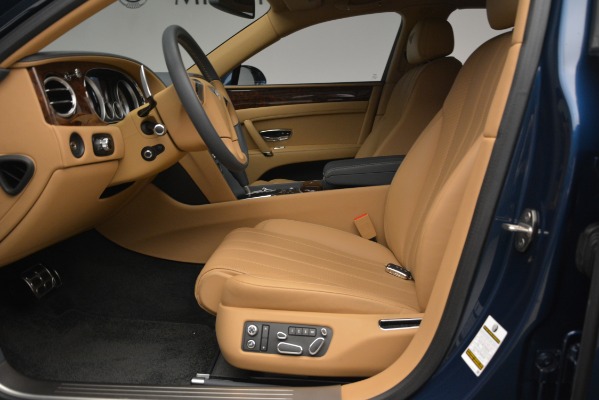 Used 2016 Bentley Flying Spur V8 for sale $93,900 at Aston Martin of Greenwich in Greenwich CT 06830 18