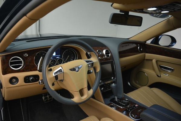 Used 2016 Bentley Flying Spur V8 for sale $93,900 at Aston Martin of Greenwich in Greenwich CT 06830 20