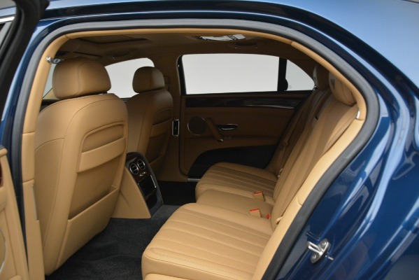 Used 2016 Bentley Flying Spur V8 for sale $93,900 at Aston Martin of Greenwich in Greenwich CT 06830 21