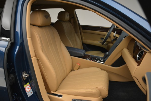 Used 2016 Bentley Flying Spur V8 for sale $93,900 at Aston Martin of Greenwich in Greenwich CT 06830 26