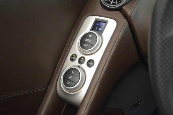 Used 2015 McLaren 650S Convertible for sale Sold at Aston Martin of Greenwich in Greenwich CT 06830 22