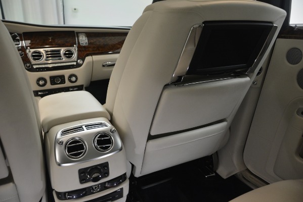 Used 2016 Rolls-Royce Ghost for sale Sold at Aston Martin of Greenwich in Greenwich CT 06830 26