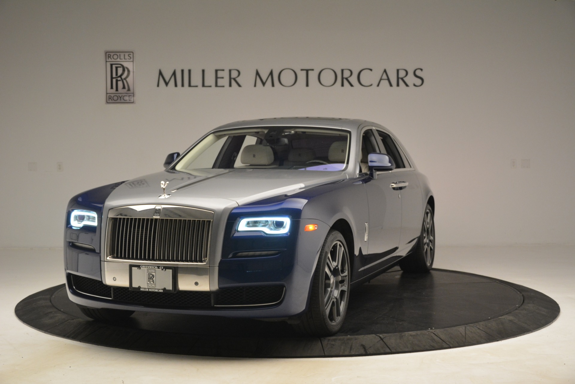 Used 2016 Rolls-Royce Ghost for sale Sold at Aston Martin of Greenwich in Greenwich CT 06830 1