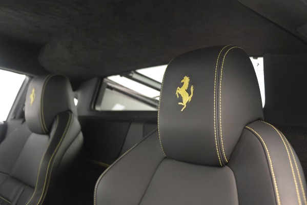 Used 2011 Ferrari 458 Italia for sale $209,900 at Aston Martin of Greenwich in Greenwich CT 06830 21