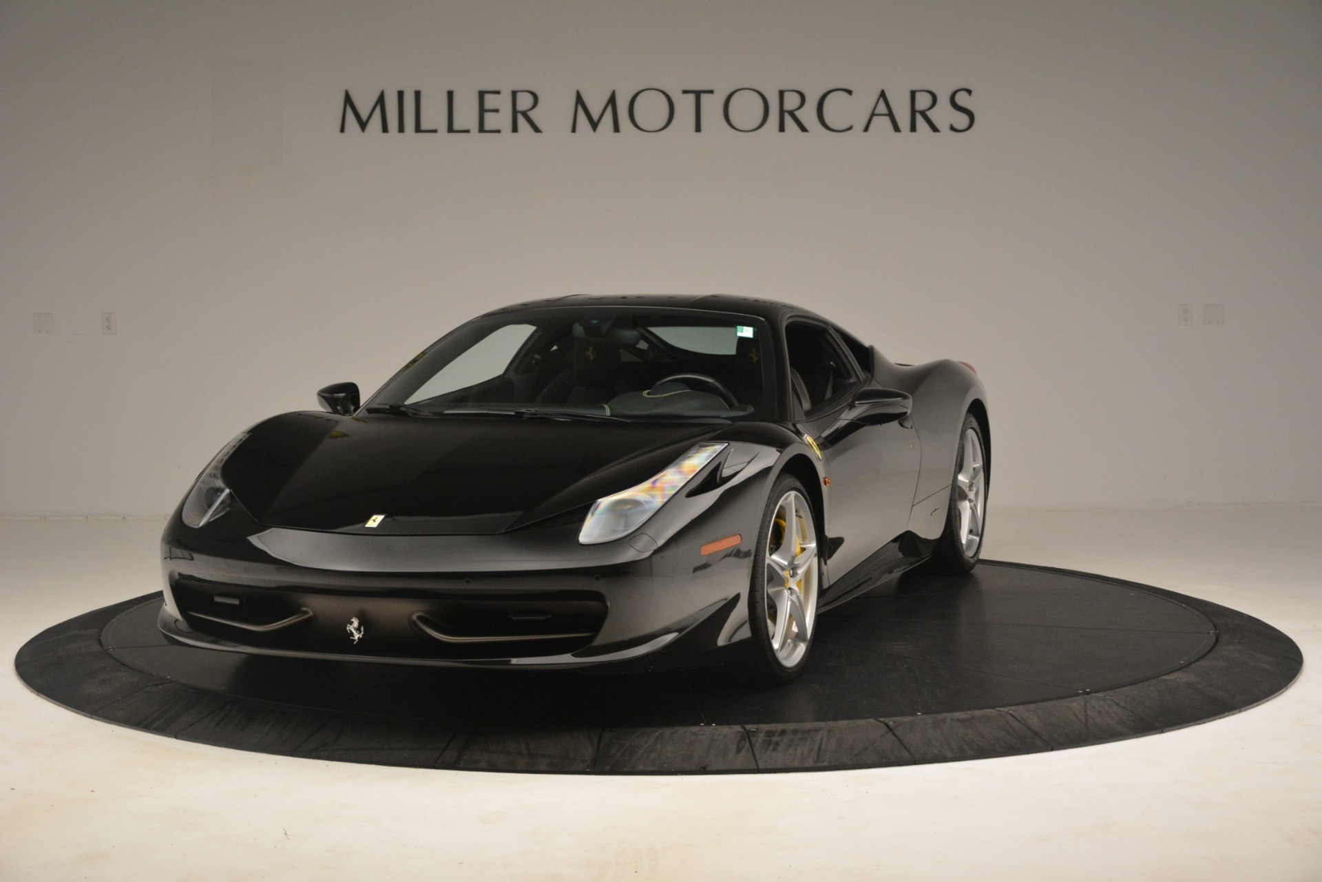 Used 2011 Ferrari 458 Italia for sale $209,900 at Aston Martin of Greenwich in Greenwich CT 06830 1