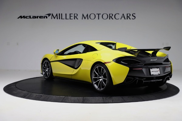 Used 2019 McLaren 570S Spider for sale $224,900 at Aston Martin of Greenwich in Greenwich CT 06830 11