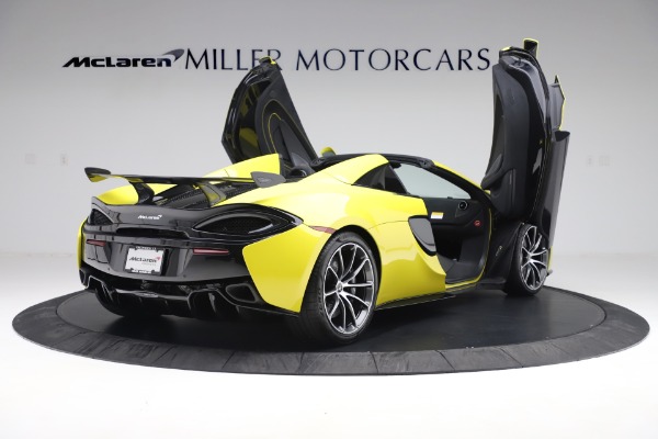 Used 2019 McLaren 570S Spider for sale $224,900 at Aston Martin of Greenwich in Greenwich CT 06830 21
