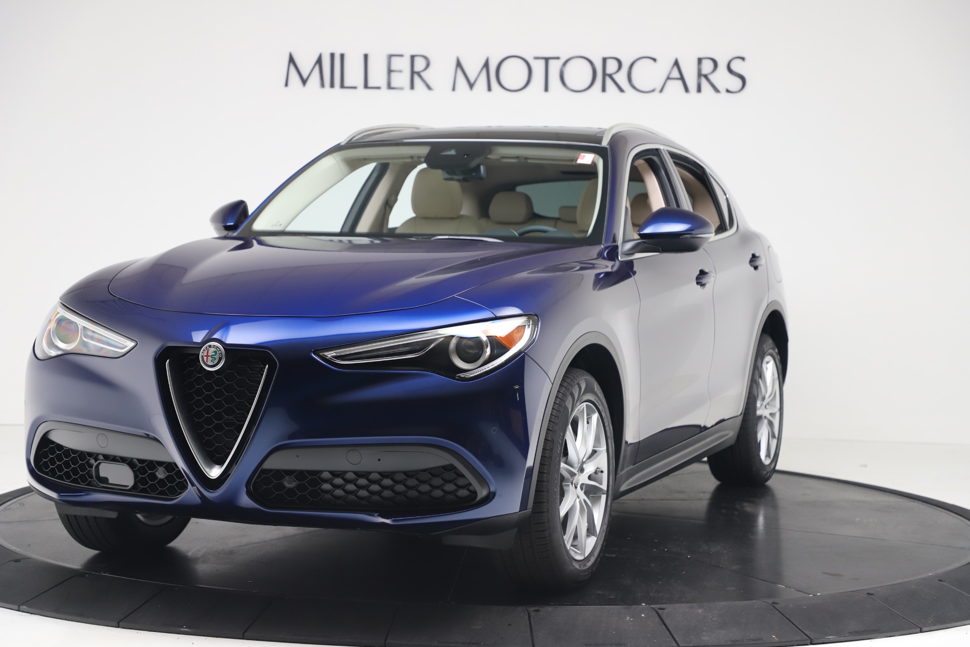 New 2019 Alfa Romeo Stelvio Ti Lusso Q4 for sale Sold at Aston Martin of Greenwich in Greenwich CT 06830 1