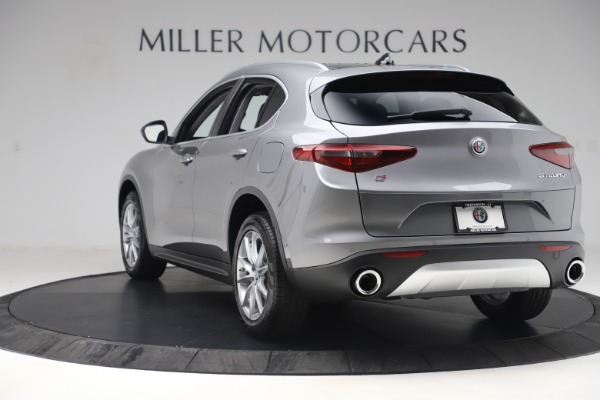 New 2019 Alfa Romeo Stelvio Ti Lusso Q4 for sale Sold at Aston Martin of Greenwich in Greenwich CT 06830 5