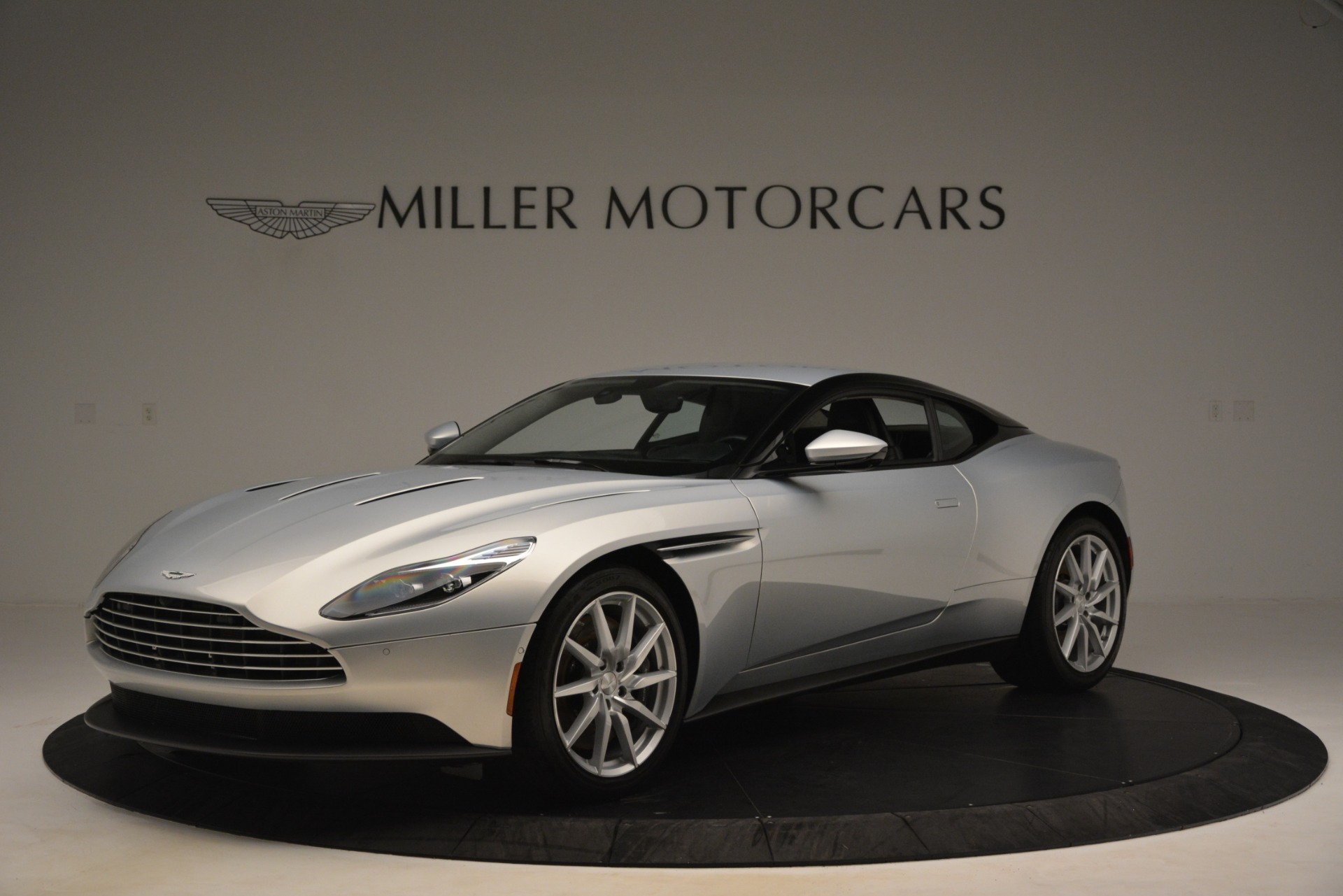 Used 2018 Aston Martin DB11 V12 Coupe for sale Sold at Aston Martin of Greenwich in Greenwich CT 06830 1