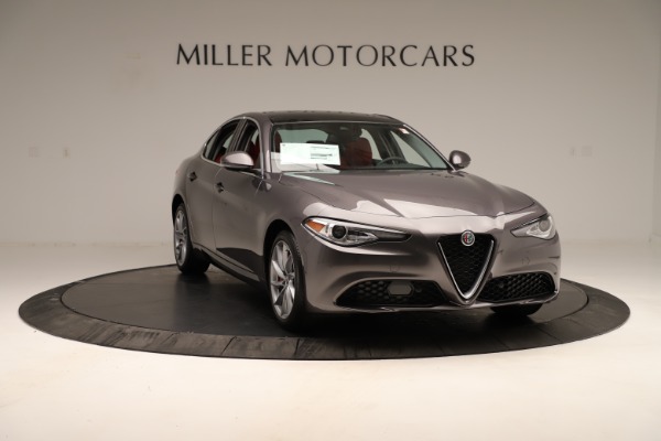 New 2019 Alfa Romeo Giulia Q4 for sale Sold at Aston Martin of Greenwich in Greenwich CT 06830 12