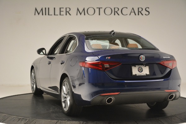 New 2019 Alfa Romeo Giulia Q4 for sale Sold at Aston Martin of Greenwich in Greenwich CT 06830 5