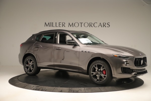 New 2019 Maserati Levante Q4 Nerissimo for sale Sold at Aston Martin of Greenwich in Greenwich CT 06830 10