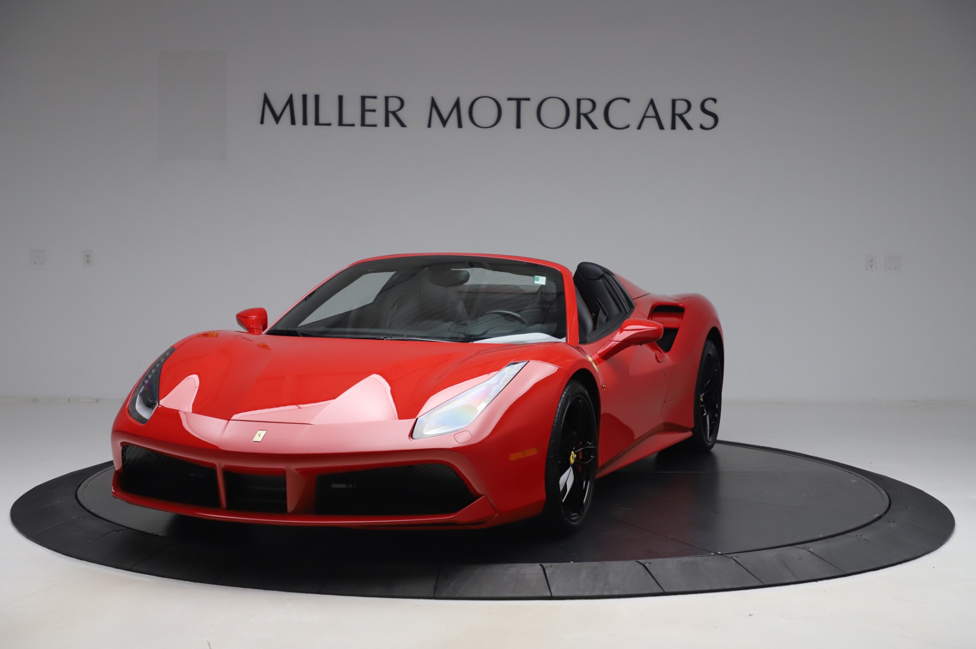 Used 2017 Ferrari 488 Spider for sale Sold at Aston Martin of Greenwich in Greenwich CT 06830 1