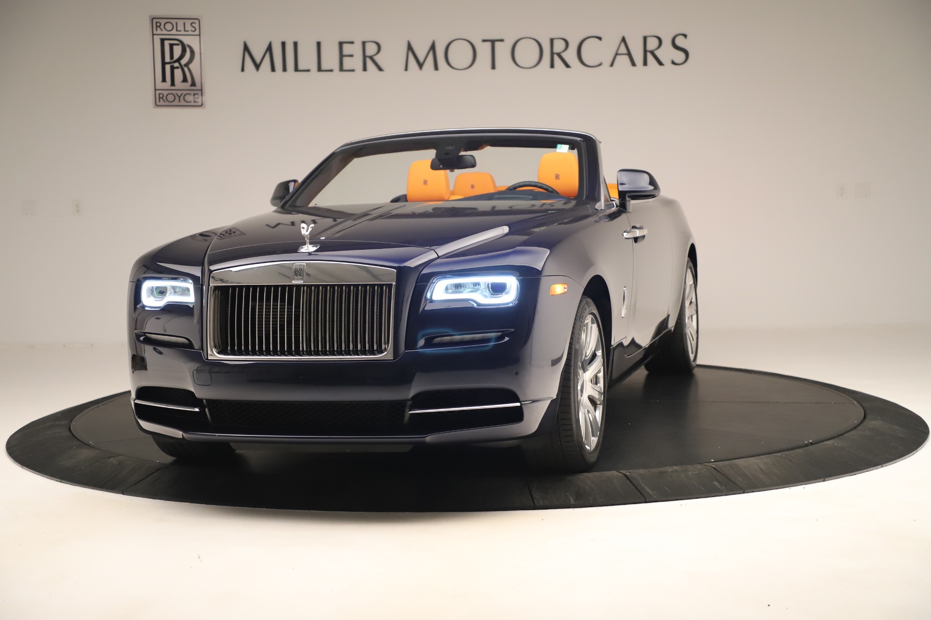 Used 2016 Rolls-Royce Dawn for sale Sold at Aston Martin of Greenwich in Greenwich CT 06830 1