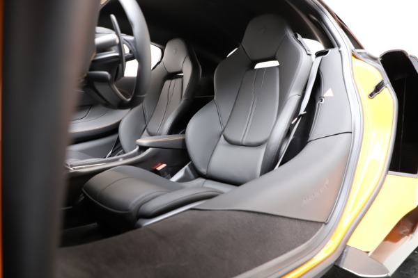 Used 2019 McLaren 600LT for sale $254,900 at Aston Martin of Greenwich in Greenwich CT 06830 17