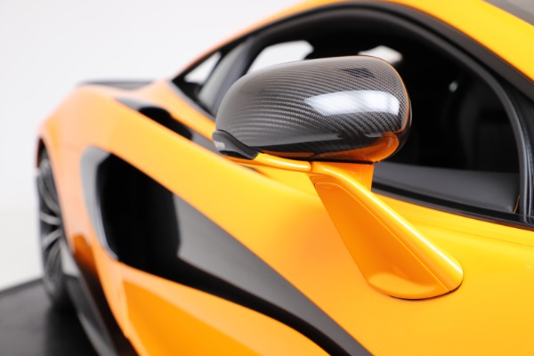 New 2019 McLaren 600LT Coupe for sale Sold at Aston Martin of Greenwich in Greenwich CT 06830 22