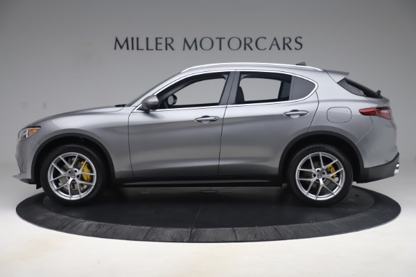 New 2019 Alfa Romeo Stelvio Ti Lusso Q4 for sale Sold at Aston Martin of Greenwich in Greenwich CT 06830 3