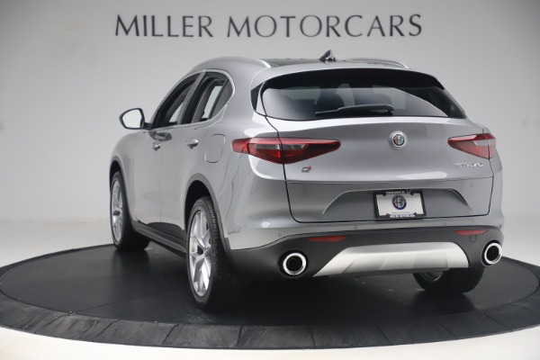 New 2019 Alfa Romeo Stelvio Ti Lusso Q4 for sale Sold at Aston Martin of Greenwich in Greenwich CT 06830 5