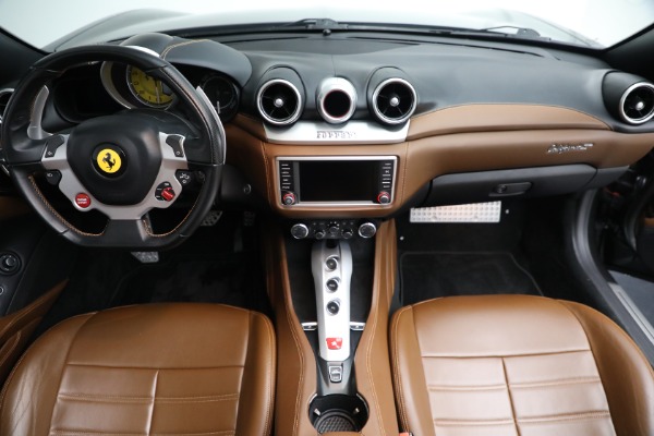 Used 2015 Ferrari California T for sale Sold at Aston Martin of Greenwich in Greenwich CT 06830 25