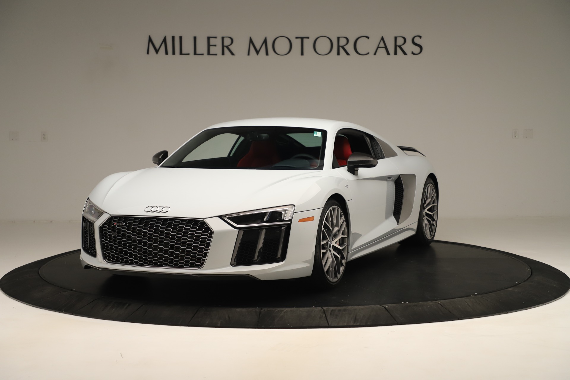 Used 2018 Audi R8 5.2 quattro V10 Plus for sale Sold at Aston Martin of Greenwich in Greenwich CT 06830 1