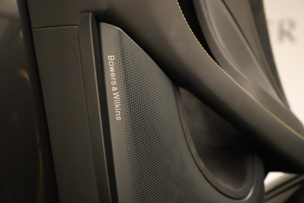 Used 2017 McLaren 570S for sale $159,900 at Aston Martin of Greenwich in Greenwich CT 06830 23