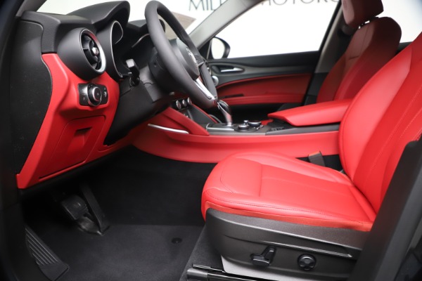 New 2019 Alfa Romeo Stelvio Ti Q4 for sale Sold at Aston Martin of Greenwich in Greenwich CT 06830 14