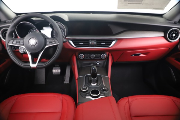 New 2019 Alfa Romeo Stelvio Ti Q4 for sale Sold at Aston Martin of Greenwich in Greenwich CT 06830 16