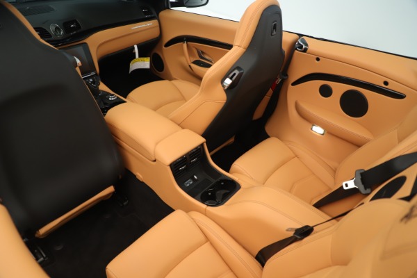 New 2019 Maserati GranTurismo Sport Convertible for sale Sold at Aston Martin of Greenwich in Greenwich CT 06830 24