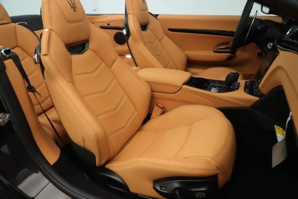 New 2019 Maserati GranTurismo Sport Convertible for sale Sold at Aston Martin of Greenwich in Greenwich CT 06830 28