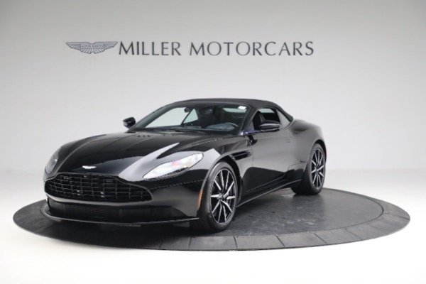 Used 2020 Aston Martin DB11 Volante for sale Sold at Aston Martin of Greenwich in Greenwich CT 06830 13