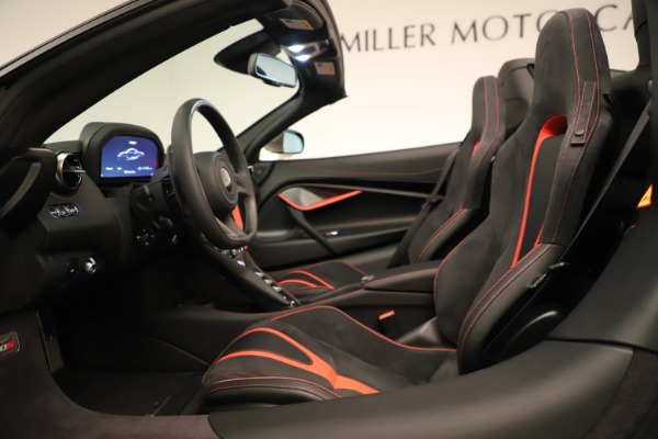 New 2020 McLaren 720S SPIDER Convertible for sale Sold at Aston Martin of Greenwich in Greenwich CT 06830 27