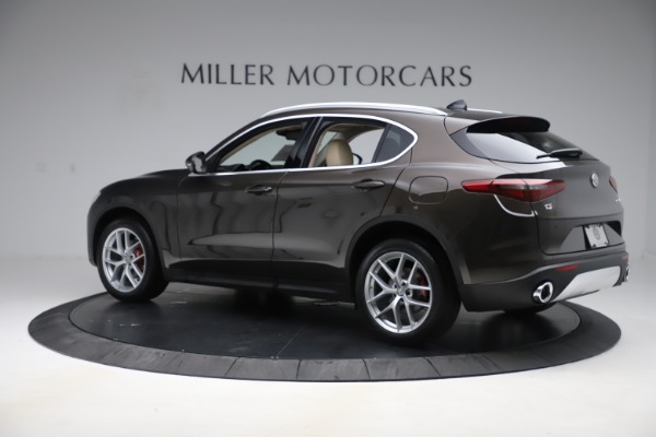 New 2019 Alfa Romeo Stelvio Ti Lusso Q4 for sale Sold at Aston Martin of Greenwich in Greenwich CT 06830 4