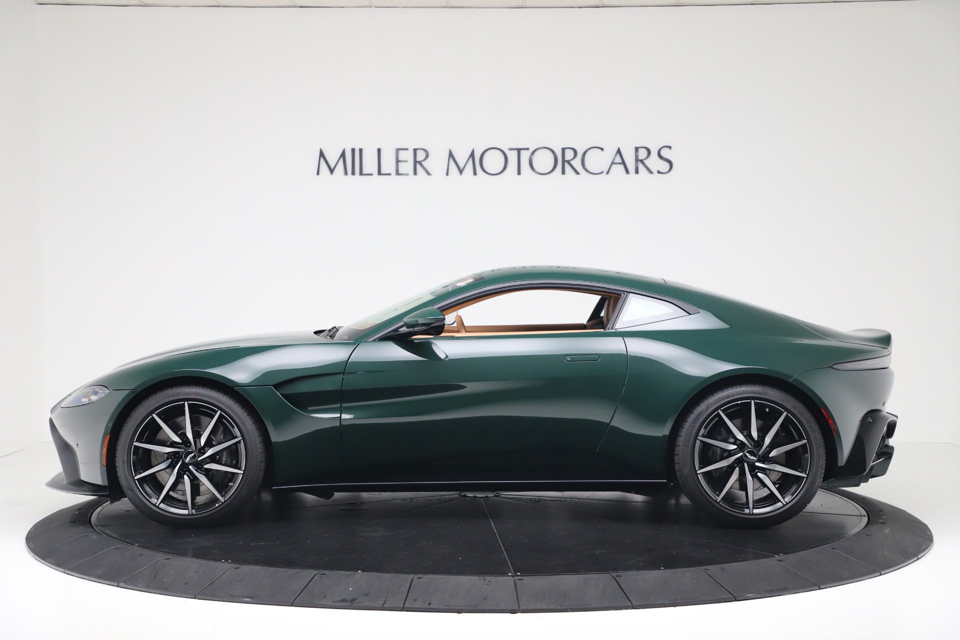 Pre Owned 2020 Aston Martin Vantage Coupe For Sale 159 990