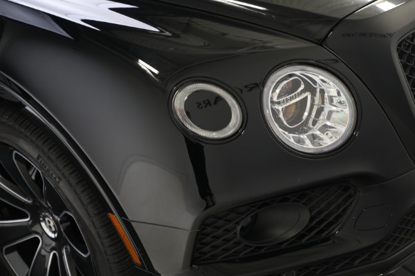 Used 2020 Bentley Bentayga V8 Design Series for sale $145,900 at Aston Martin of Greenwich in Greenwich CT 06830 14