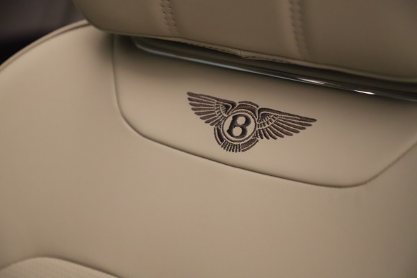 New 2020 Bentley Bentayga V8 for sale Sold at Aston Martin of Greenwich in Greenwich CT 06830 20