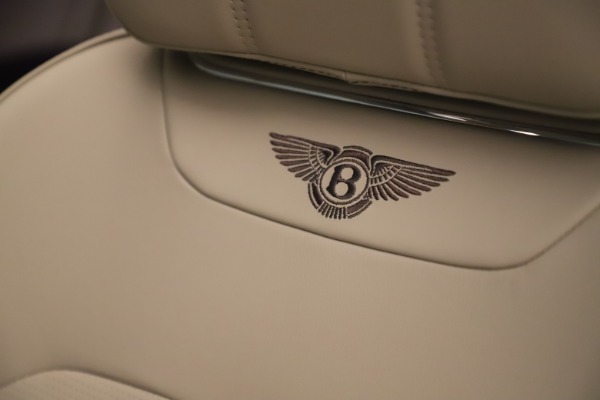 Used 2020 Bentley Bentayga V8 for sale $158,900 at Aston Martin of Greenwich in Greenwich CT 06830 20
