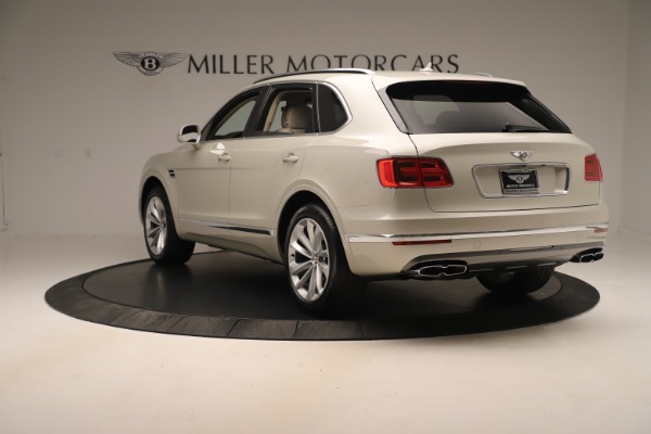 Used 2020 Bentley Bentayga V8 for sale $158,900 at Aston Martin of Greenwich in Greenwich CT 06830 5