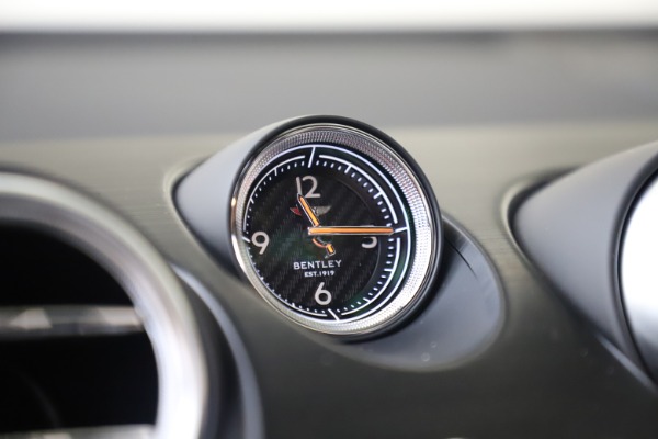New 2020 Bentley Bentayga V8 for sale Sold at Aston Martin of Greenwich in Greenwich CT 06830 26
